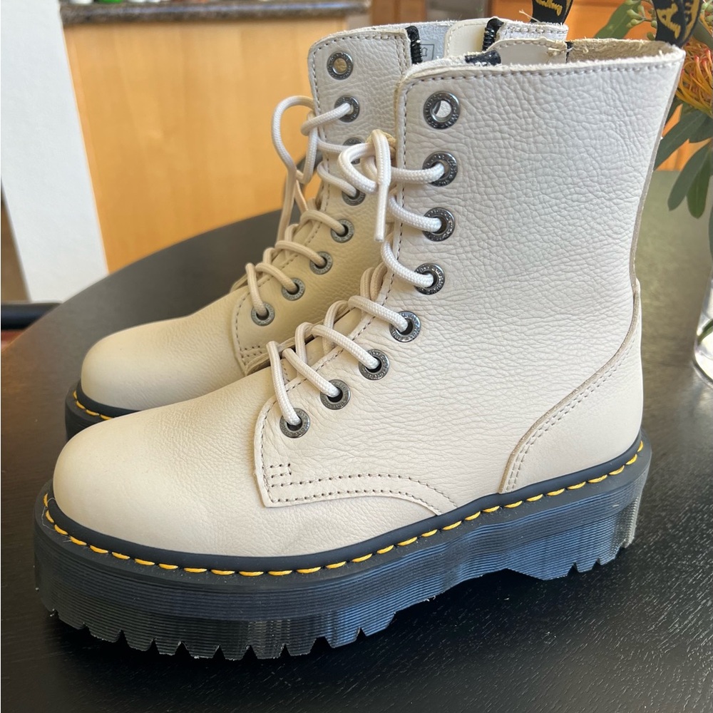 JADON III BOOT PISA LEATHER PLATFORMS in PARCHMENT BEIGE